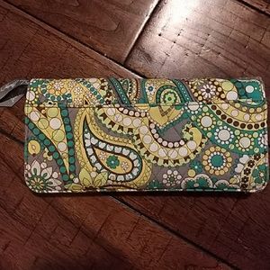 Vera Bradley wallet